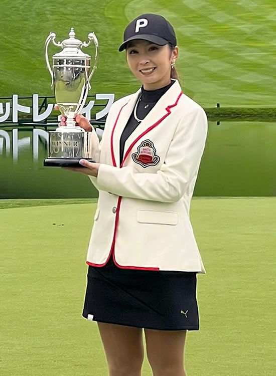 女子ゴルフの菊地絵理香プロ愛用モデル【COLANCOLAN（コランコラン