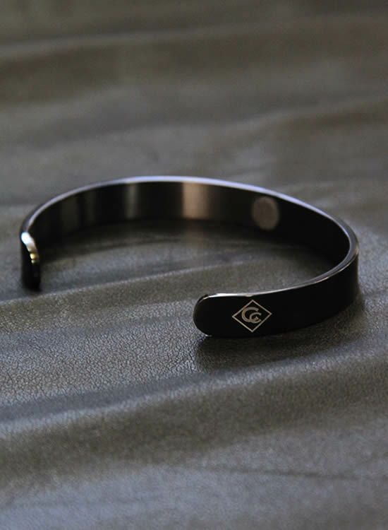 コランコランFORCE BANGLE （フォースバングル） ブラック